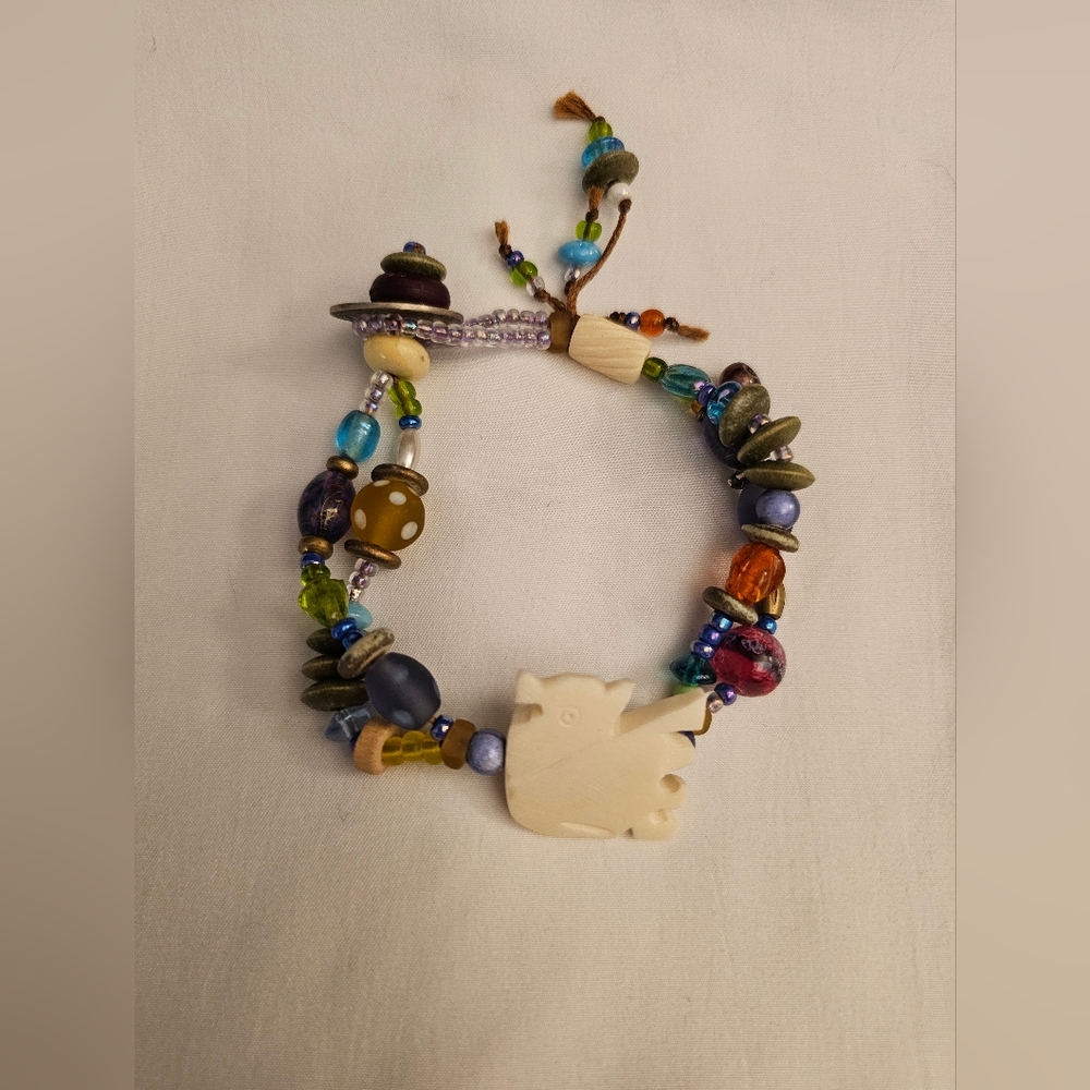 Vintage Beaded Bracelet with Carved Elephant Pendant